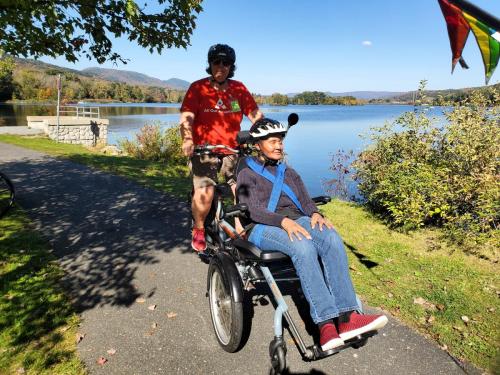 Angie-B-Cycling-at-Cheshire-Lake-2023