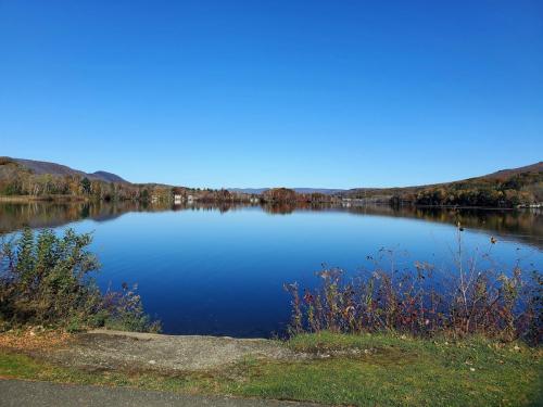 Mindfulness-Cheshire-Lake-10-28-21-2